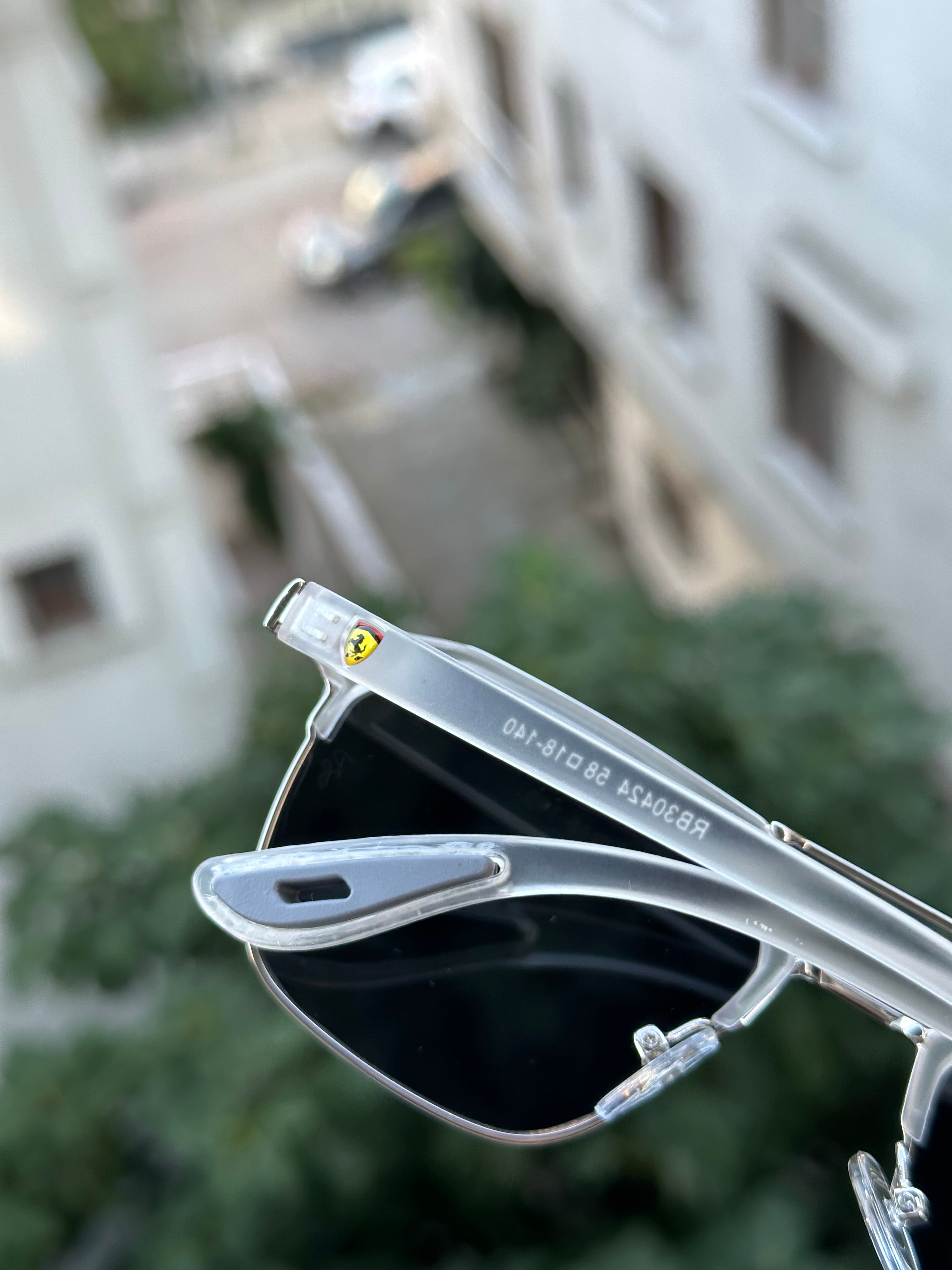 RYB005 Ferrari Beyaz Güneş Gözlüğü